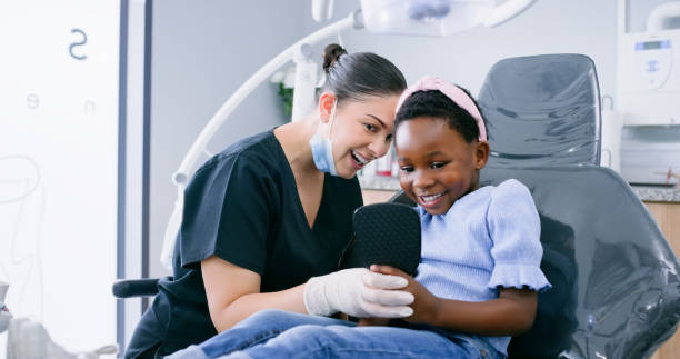 Best Emergency Dental Care  in Town And Country, WA